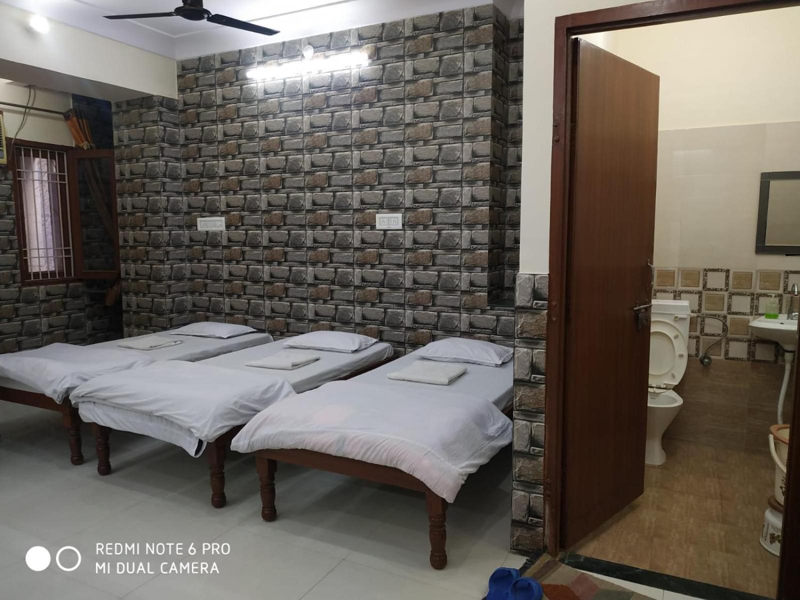 Boby Home Stay "Boby Mansion" Jaipur Bagian luar foto