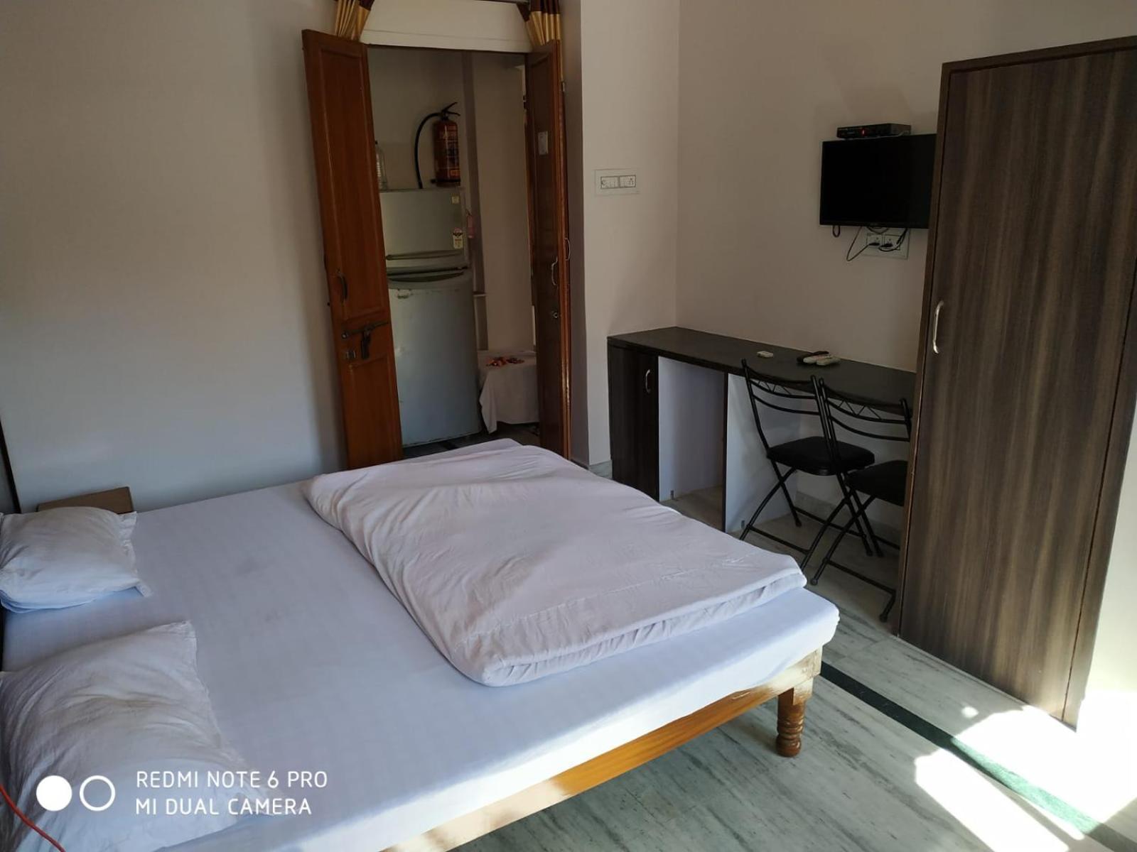 Boby Home Stay "Boby Mansion" Jaipur Bagian luar foto